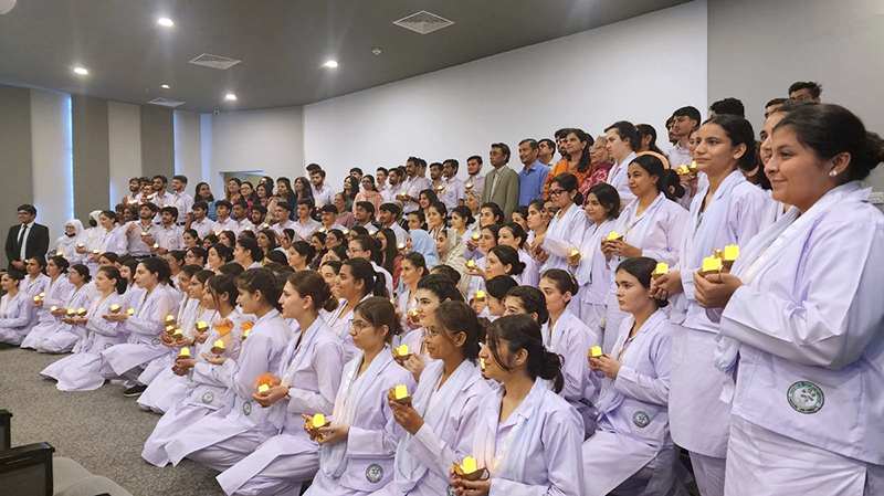 Nurses Light Candles for International Nurses Day at Ziauddin University