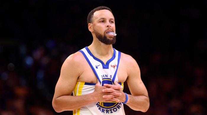 Stephen Curry Targets 20 NBA Seasons as Warriors Plan Extension