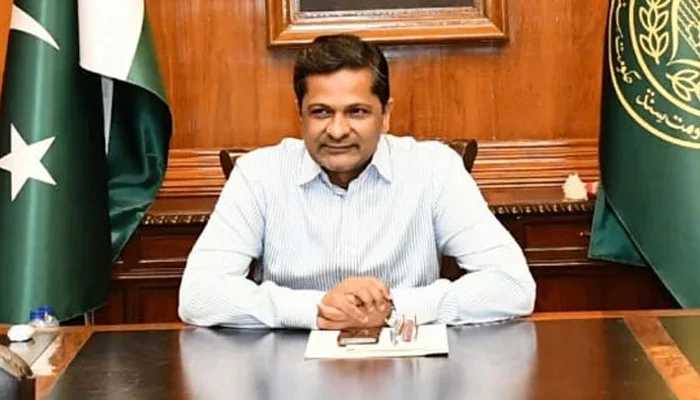 Commissioner Karachi Directs Anti-Encroachment Efforts