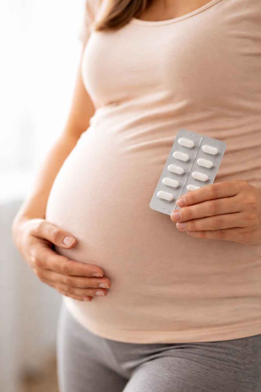 Common NSAIDs in First Trimester Show No Birth Defect Link, Data Suggest