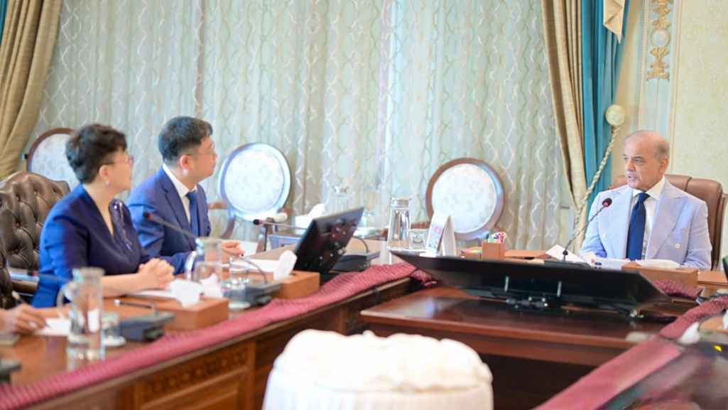PM Welcomes IBI Group's Digital Economy Headquarters in Pakistan