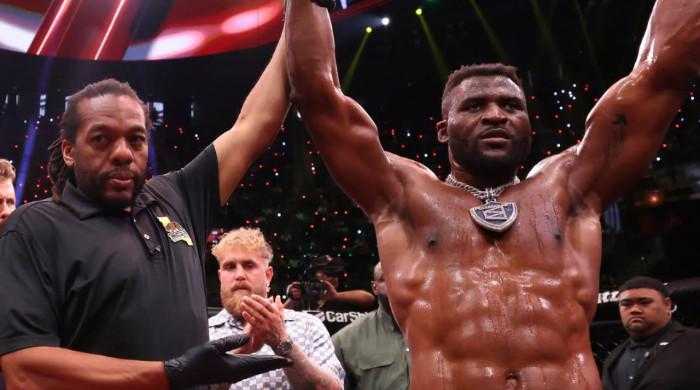 Francis Ngannou demolishes Philipe Lins with first-round KO