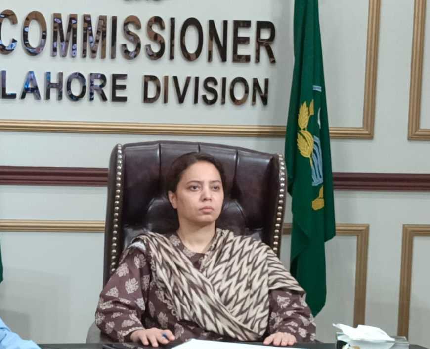 Commissioner Reviews Development and Cleanliness Operations in City