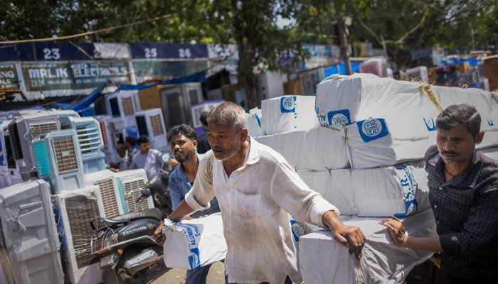 India Battles Power Cuts Amid Record Heatwave Electricity Surge
