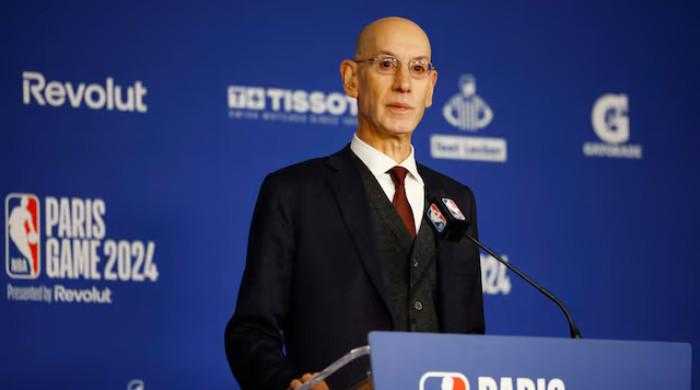 NBA Plans to Integrate AI into Refereeing System; Silver Emphasizes Human Officials Remain Essential
