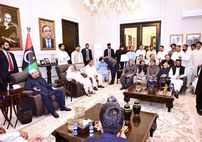 President Asif Ali Zardari Hosts Elected Representatives and Dignitaries at Zardari House Nawabshah on Eid-ul-Azha