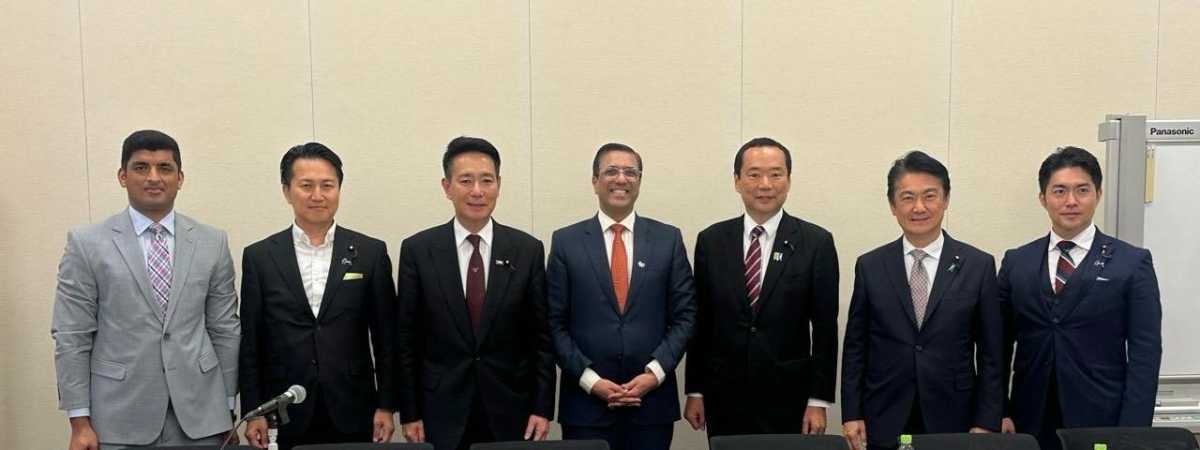 Ambassador Hameed Meets Japan-Pakistan Friendship League Members to Strengthen Bilateral Parliamentary Cooperation