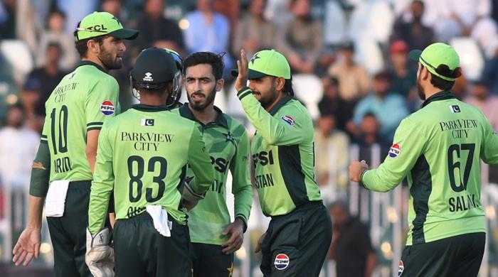 Five-Star Arafat Minhas Leads Pakistan to Victory Over Australia in First ODI