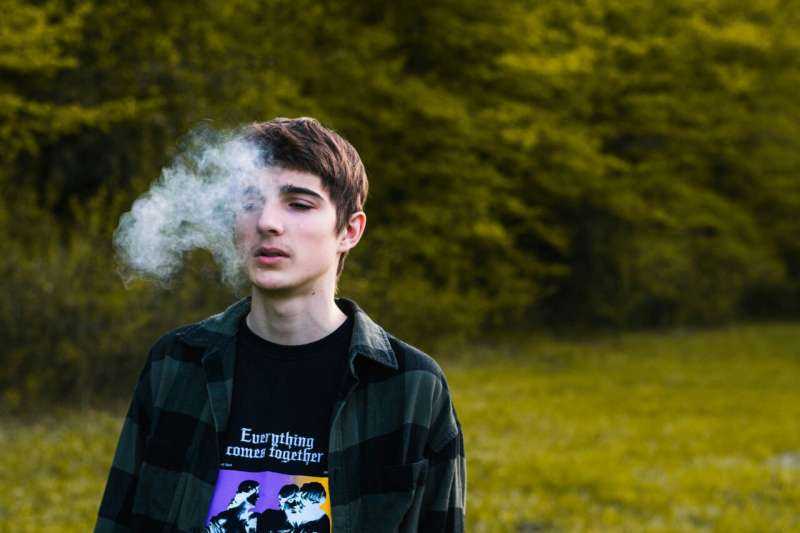 Could violence prevention programs decrease tobacco use among teens? Yes, research suggests
