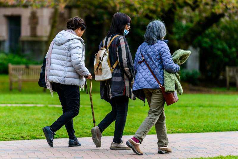 Hormone therapy use for menopause declines despite proven benefits, study finds