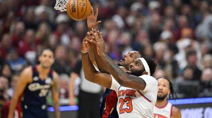 Knicks Center Mitchell Robinson Expected to Be Available for Game 1: Report