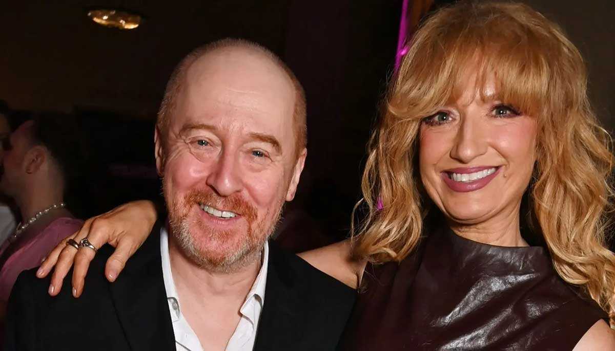 'The Crown' Actor Masson Announces End of 25-Year Marriage to Wife Melanie
