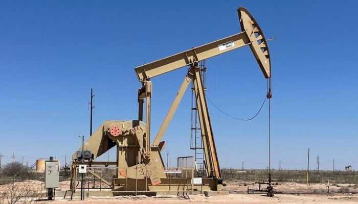 Oil Little Changed on Uncertainty Over US-Iran Peace Deal